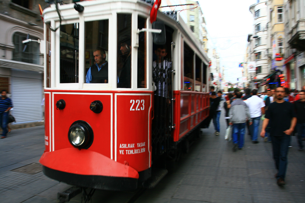 Tranvía-en-Taksim