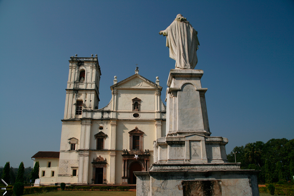 Iglesias-y-conventos-de-Goa-en-India